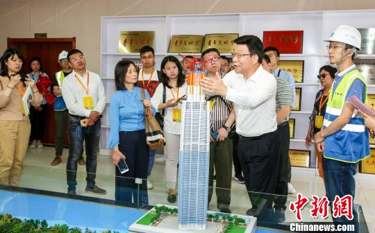 探访武汉第一高楼：中国超高层建筑背后的科技