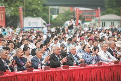 杭州高级中学120周年校庆“星光闪耀” 10000名校友从天南海北赶来