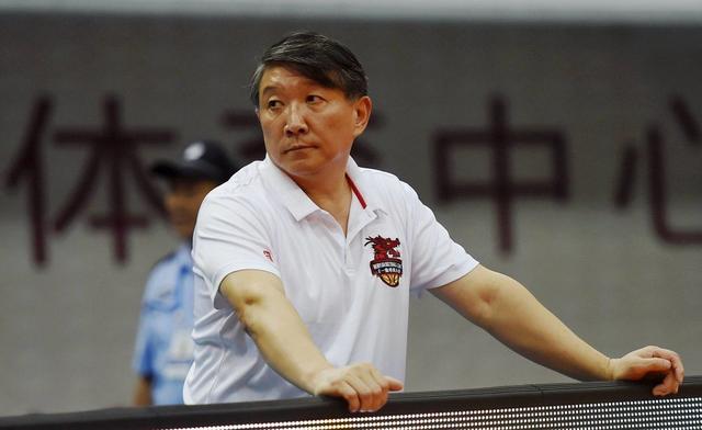 前中国男篮主帅打造的梦之队起航 安徽文一狂砍