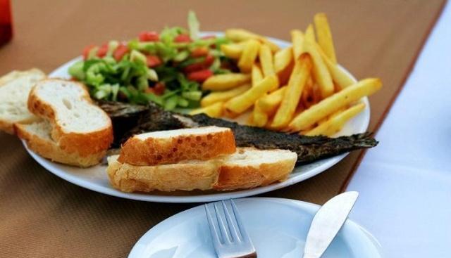 这国的美食有什么特点,竟然和中国美食一样被