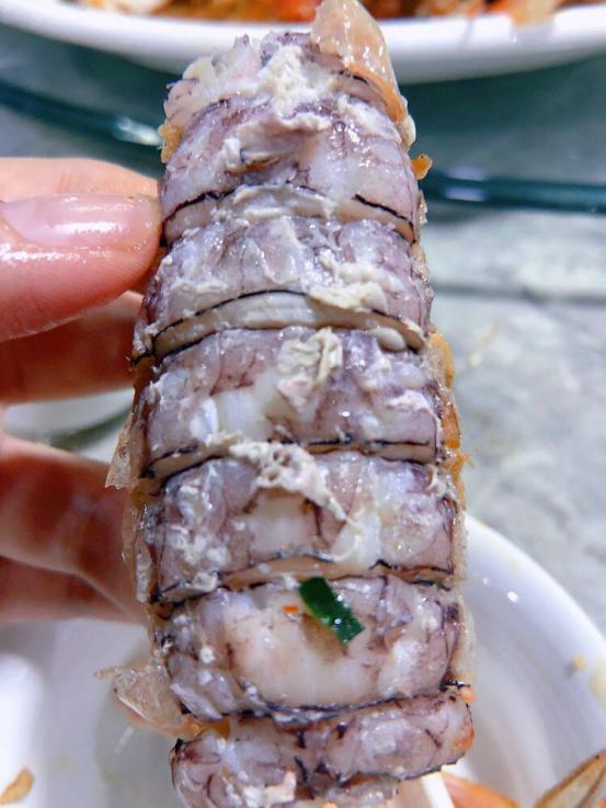 我和家人海口游,看风景吃海鲜,我统统都要