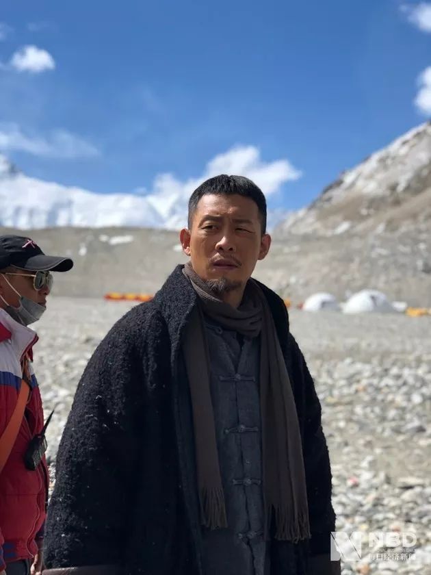 吴京、张译、胡歌...流浪地球的战狼挑战珠峰！又将创造中国影史奇迹？