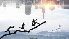 华创首席王君：投资中更重要的事，宏观趋势的研究价值