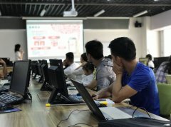 拼多多与中国农业大学签署战略协议，年内将培养2000名新农商人才
