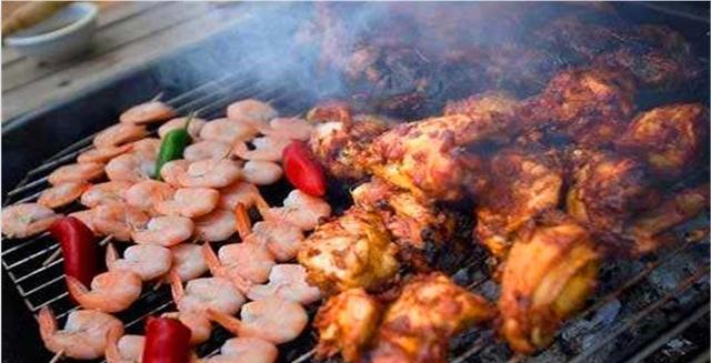 吃宵夜别只会吃烧烤,这几种美食小吃味道更赞