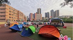 川师附小用阅读点亮帐篷以书香润泽心灵