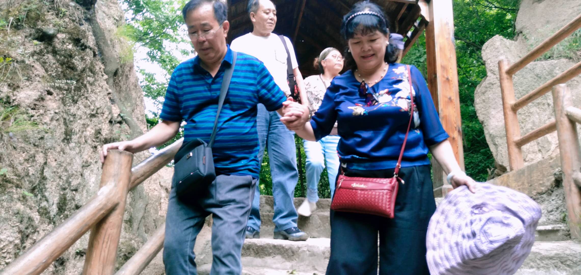 旅游遇见另一种人生，这才是退休后杨阿姨的心声！