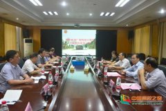 广西科技厅副厅长唐咸来百色学院调研高校科研