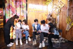 特色火锅加盟，热辣部落新派涮烤主义开店稳赚