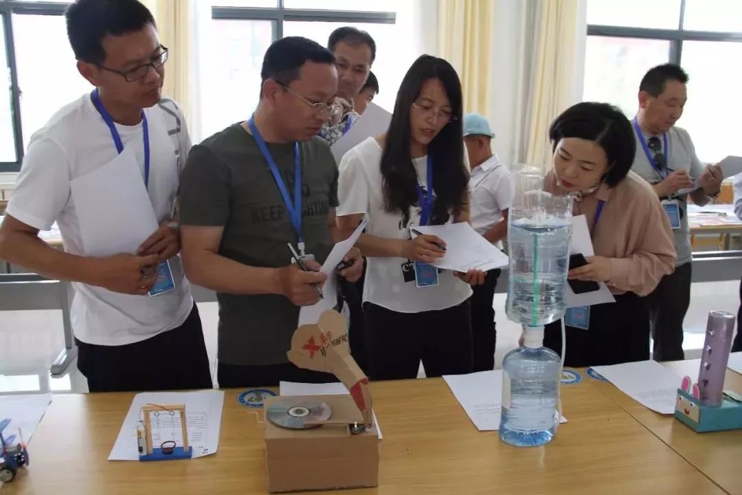 看·乌审丨乌审旗举办第七届青少年科技创新大赛