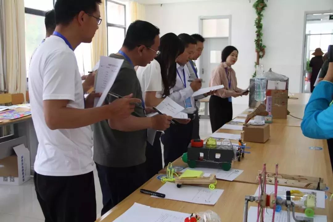看·乌审丨乌审旗举办第七届青少年科技创新大赛