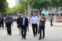 雅安职业技能学院党委书记李春模一行莅临我院