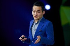 <b>王小川谈拍得巴菲特午餐的孙宇晨：他是个营销天才</b>