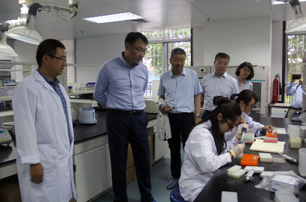 【科技厅】赵岩到省杂交油菜研究中心调研