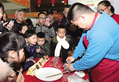 舌尖上的美味 “年味温州非遗迎春展”热闹上演