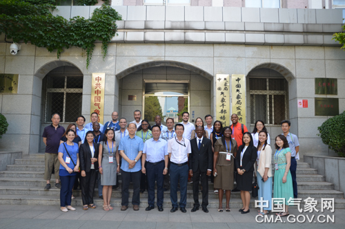 加强区域气象培训和人才交流