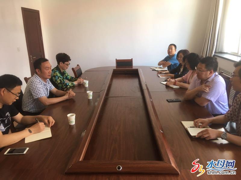 烟台党史研究院与烟台工程职业技术学院召开党