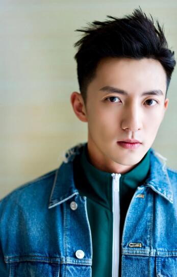杨仕泽《晨阳》握手会举行 晨阳兄弟互爆趣事