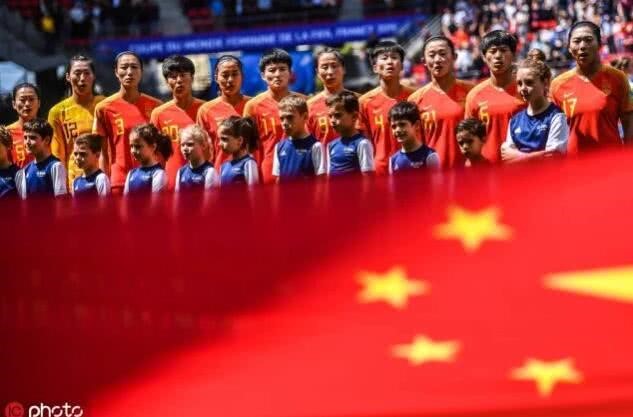 中国女足迎世界杯关键战役 期待姑娘们印证奇迹