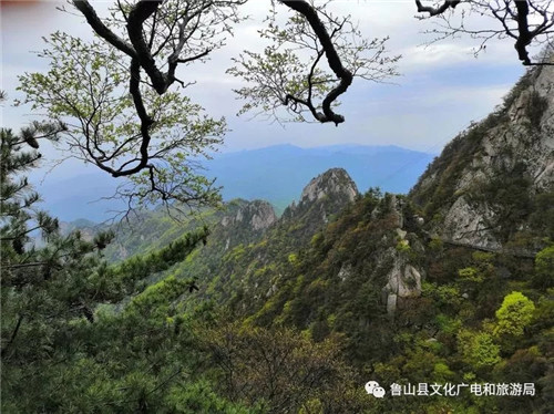 斜风细雨登尧山 见证属于自己的奇迹