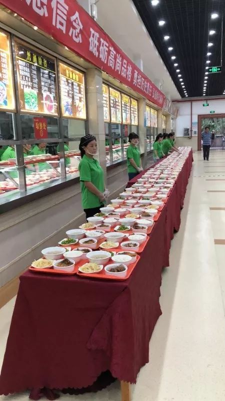 13913!华中科技大学"一生就一生"定制毕业餐...
