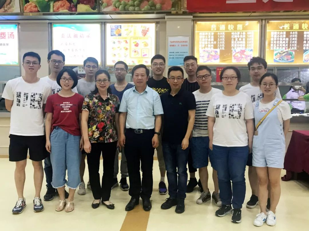 13913!华中科技大学"一生就一生"定制毕业餐...
