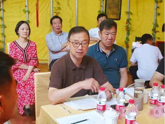 中国食叶草理事会在京成立 中国科技创奇迹