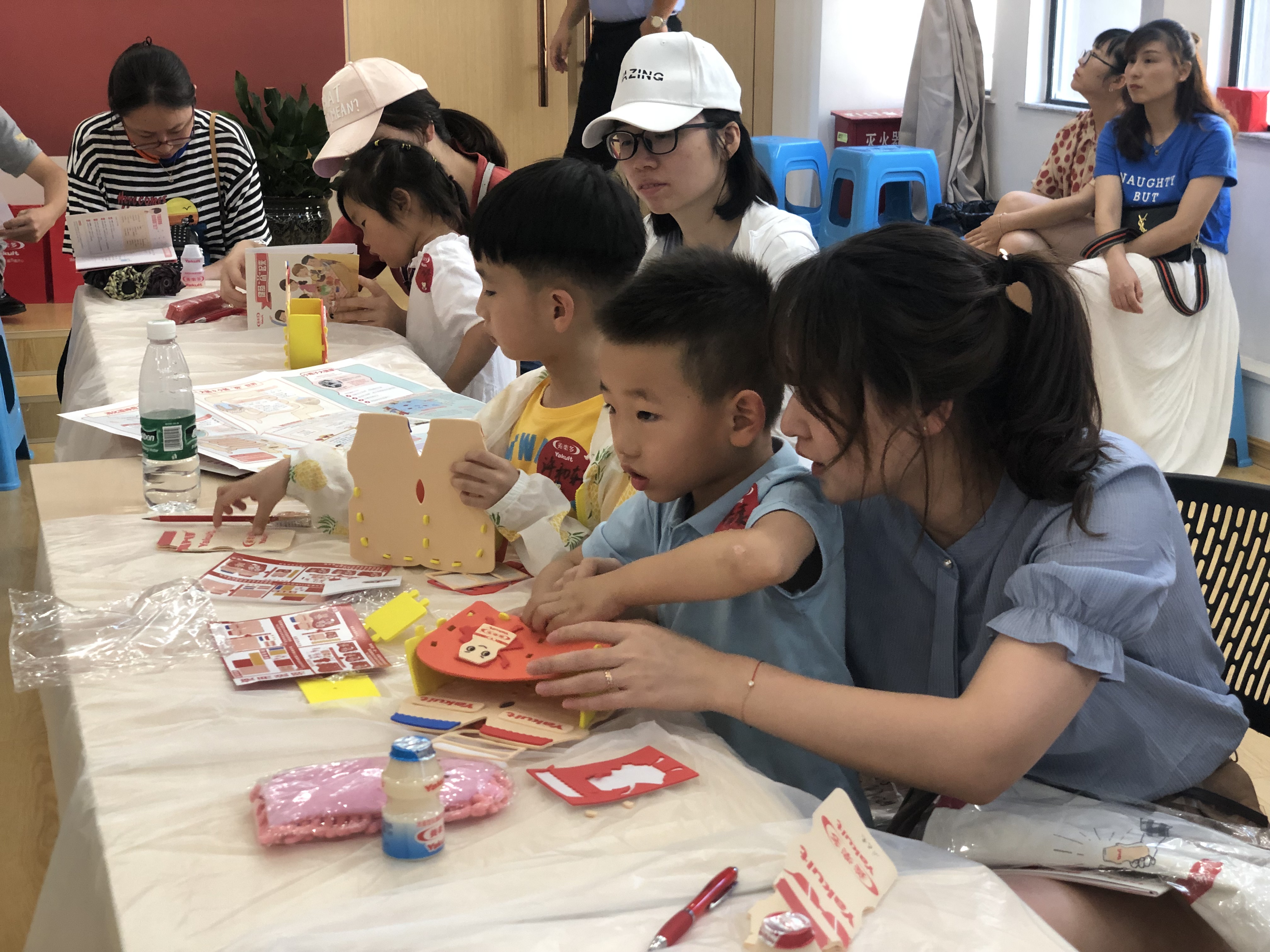 养乐多甜蜜厨房，“益”起美味，“益”起健康