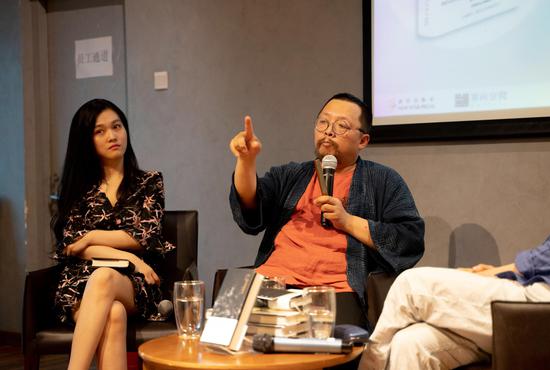 史航、戴潍娜谈自己对诗歌的理解