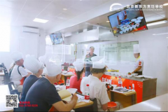 波兰友人参观北京新东方烹饪学校