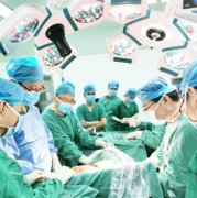 淄博：2米钢筋穿胸过 5小时抢救患者奇迹生还
