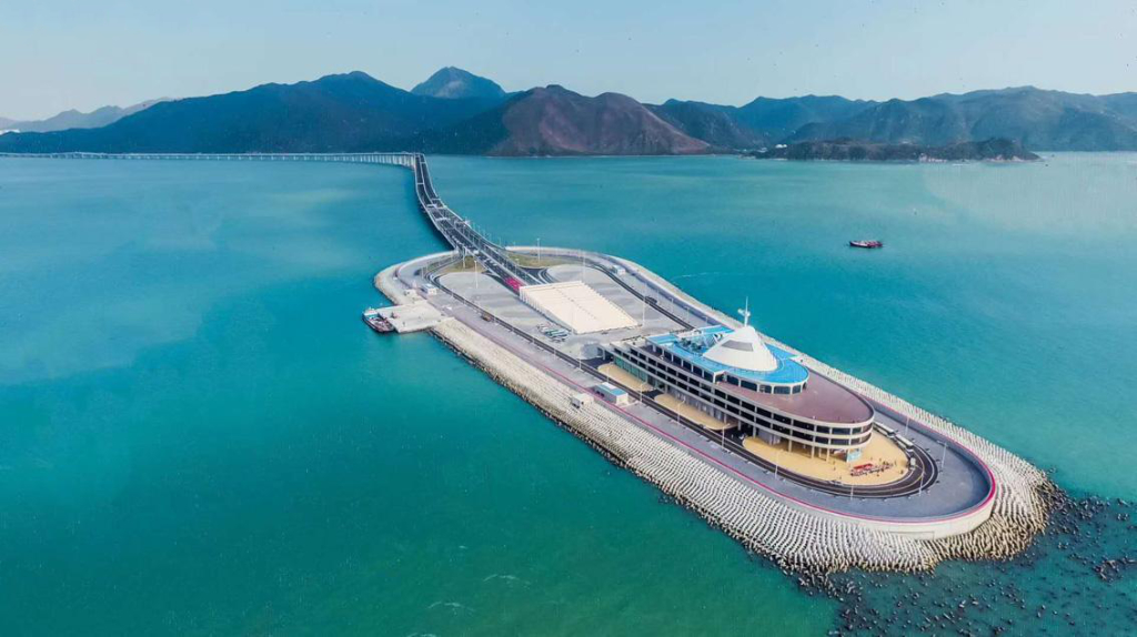 世界新七大建筑奇迹，中国独占其二，港珠澳大