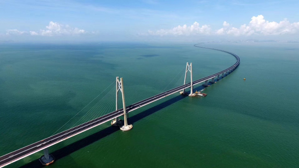 世界新七大建筑奇迹，中国独占其二，港珠澳大