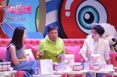 张潮回忆见女儿男友趣事 教育女儿要独立不靠别