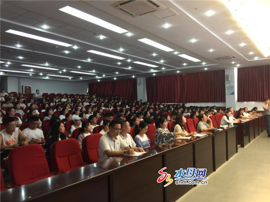 烟台市委党史研究院与烟台工程职业技术学院举