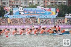 <b>2019中华龙舟大赛第五站打响 东道主学生军创造奇迹</b>