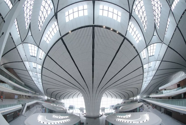 中国这座建筑被评为“新世界七大奇迹” 老外排队“打卡”