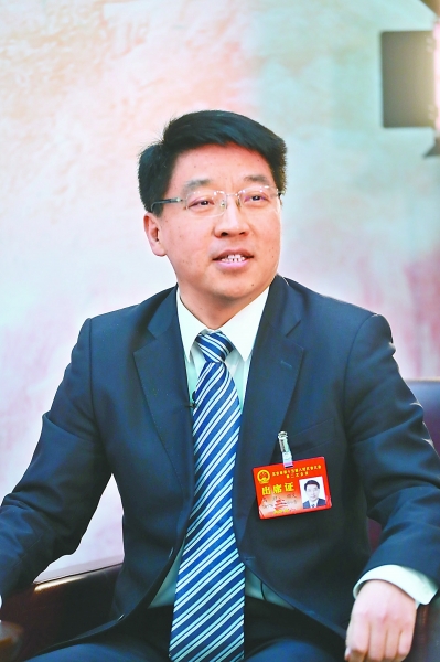 顺义区委书记高朋代表：让更多科技成果在顺义
