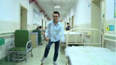 男子肺癌晚期找到亲人 爱的力量创造生命奇迹