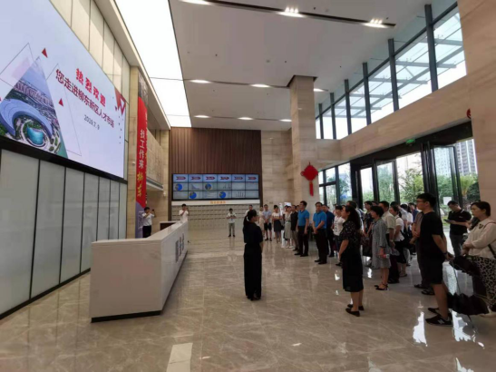 【新区人社局】柳州市人才引领高质量发展专题