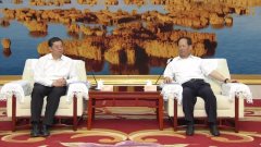 宁夏与清华大学签署战略合作协议：深化人才、