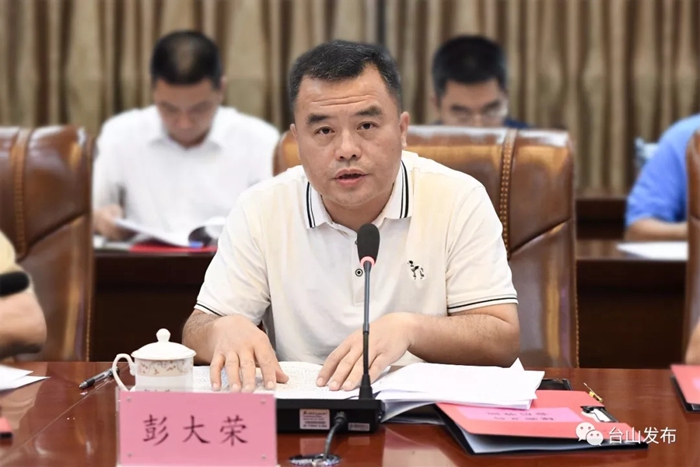 市委召开青年人才座谈会：不忘初心跟党走 建功立业促发展