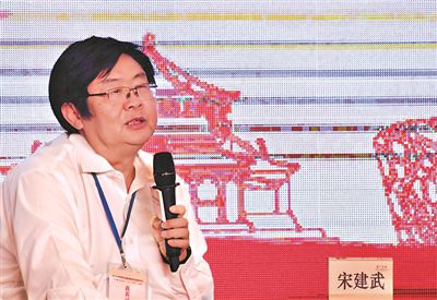 “新闻+服务”加出用户黏性抢占手机屏幕C位
