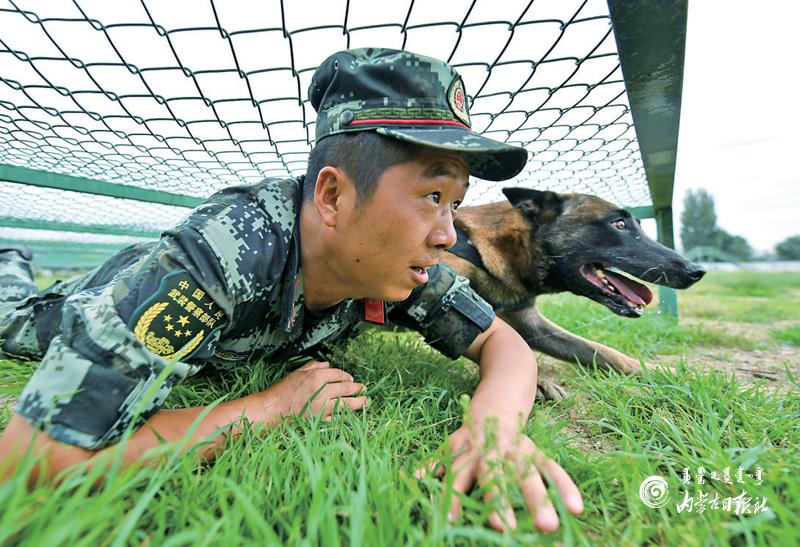 初心述忠诚 使命铸军魂