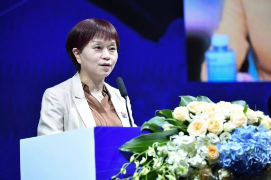 AI赋能产业价值链，时尚产业人工智能创新研究院共建于大浪签约