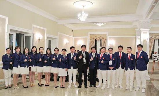 奥赛勇夺两冠三杯 中国国际象棋奇迹百年难遇