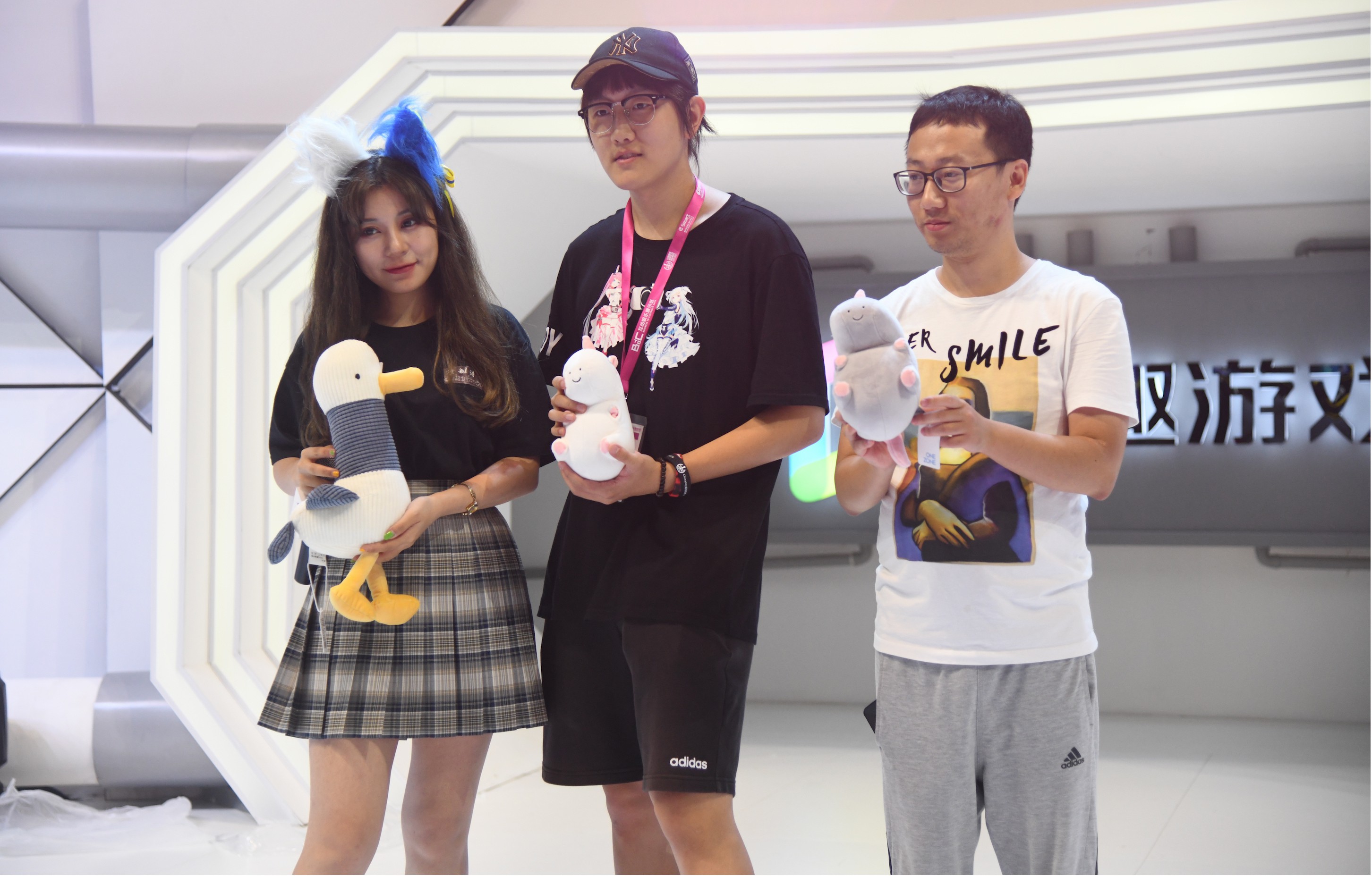 盛趣游戏携手ONEZONE玩转ChinaJoy 美味零食大受玩家追捧