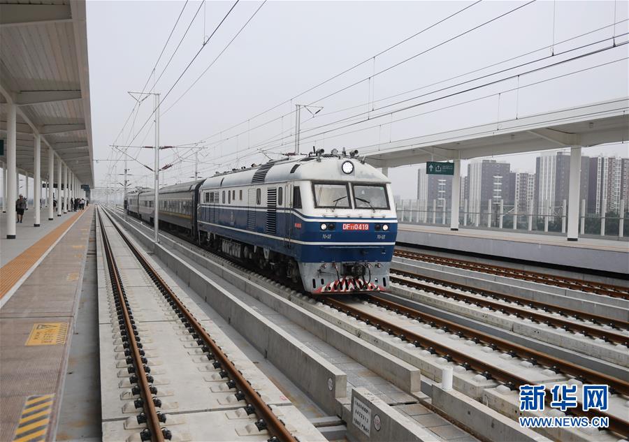 成都发布《成都青年人才的第一本实习指南》