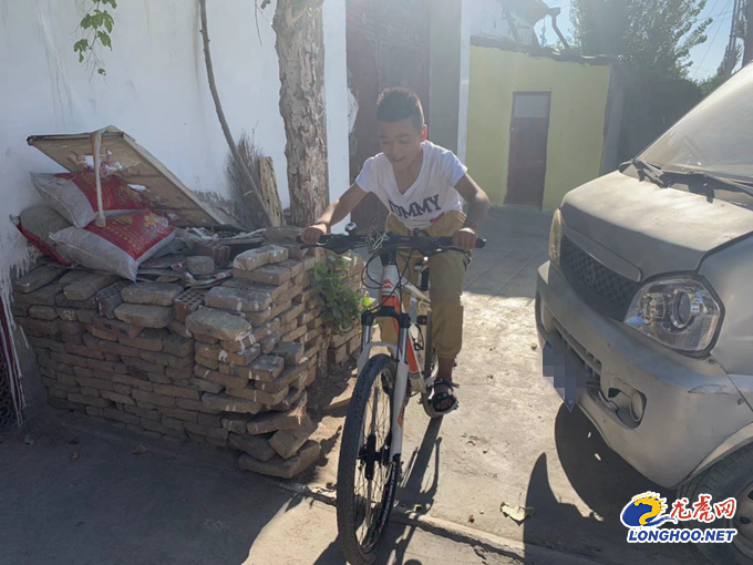 【新时代 新作为 新篇章】投资金、配硬件、引人