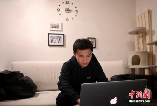 年轻人不结婚是因为“穷”？我们找他们聊了聊